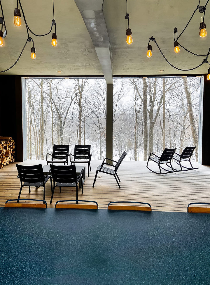 OUTO Lounge Chair Black: Set of 4 – TOOU Design