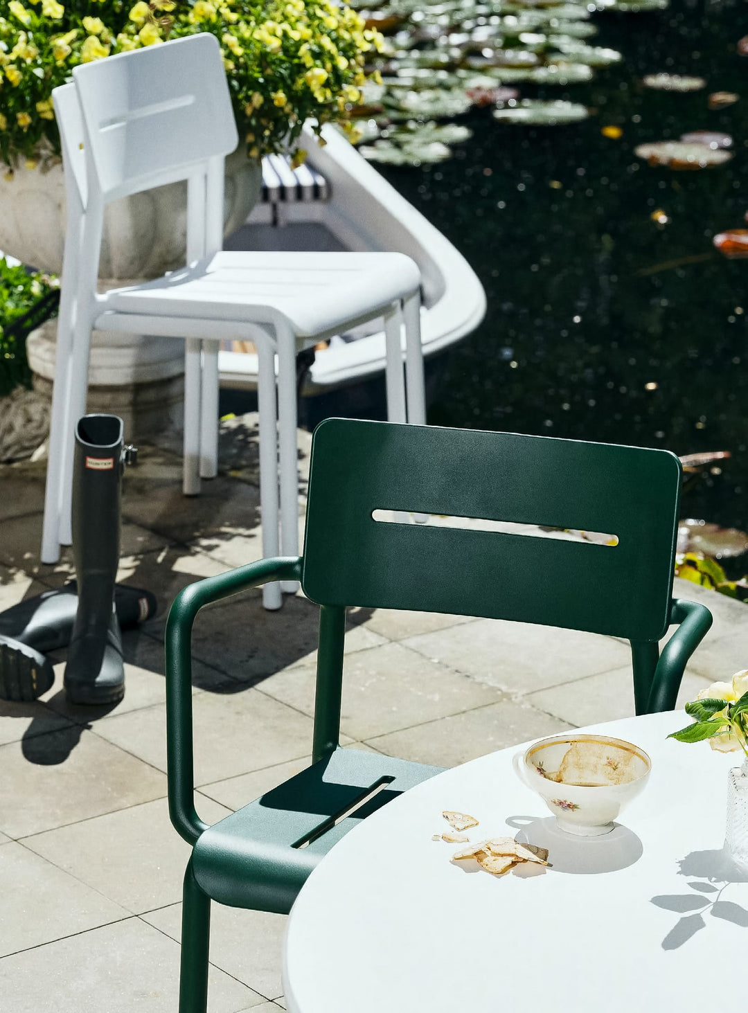 OUTO Armchair Dark Green: Indoor & Outdoor Use – TOOU Design