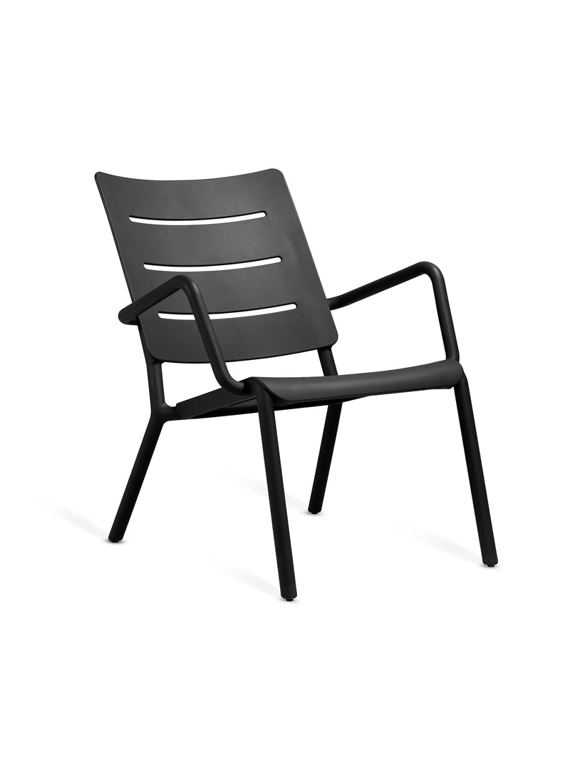 Chaise lounge OUTO noire<br> Intérieur & extérieur