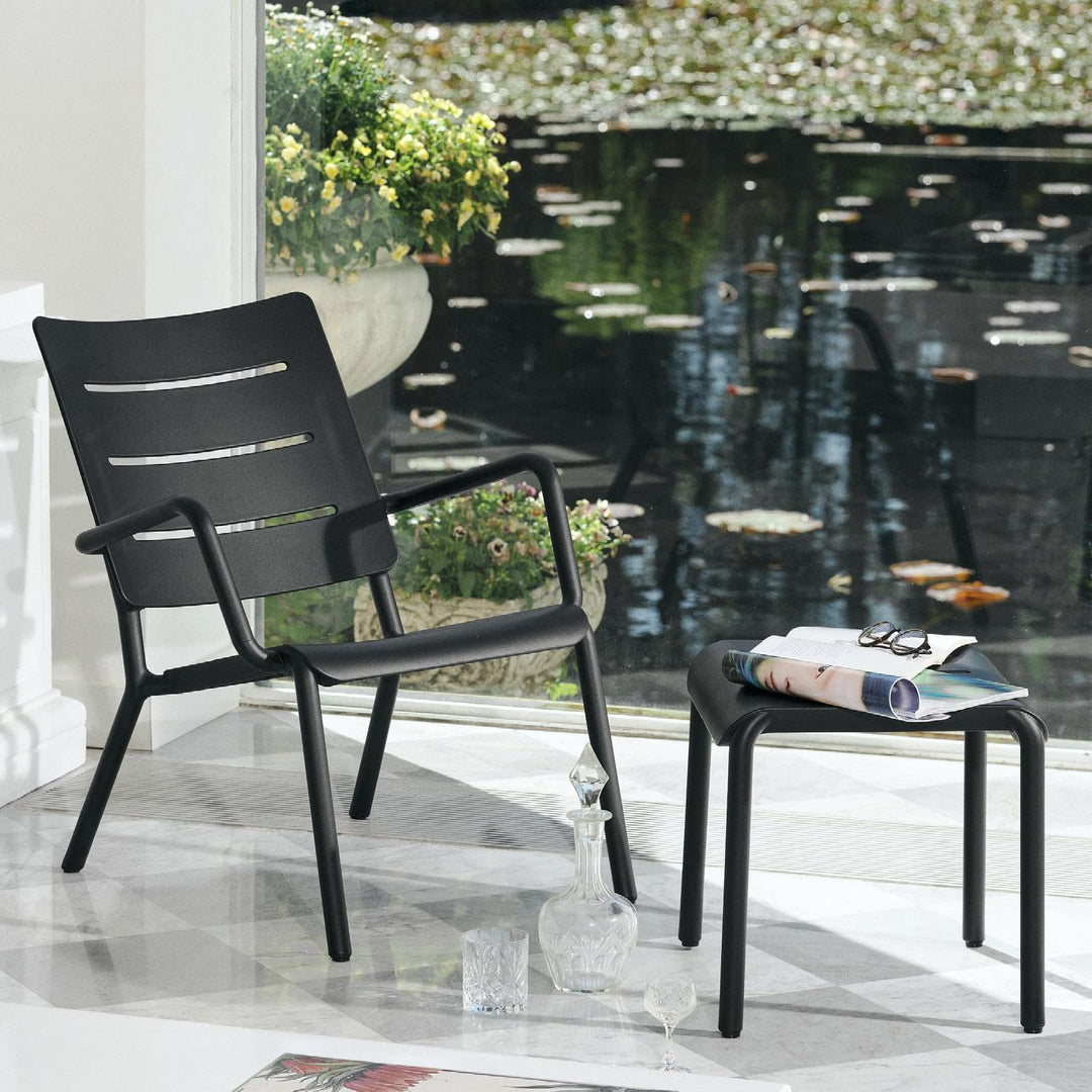 OUTO Lounge Chair Black: Indoor & Outdoor Use – TOOU Design